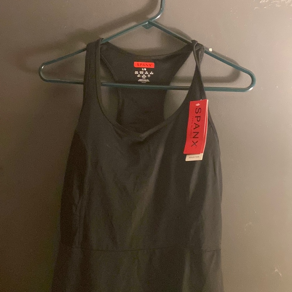 NWT Spanx Peplum Tank Size Large